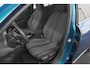 Peugeot e-2008 EV Allure Avantage 54 kWh | SOH 97,6% | 11 KW Lader | Apple Carplay | Parkeersensoren
