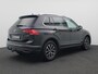 Volkswagen Tiguan 1.4 TSI eHybrid Life Business 245PK DSG Panoramadak, Trekhaak, Achteruitrijcamera, Stoel-Stuurverwarming, 17" LM Velgen, Navi, Adaptieve Cruise Control