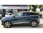 Peugeot 3008 1.6 HYbrid 225 Allure Benzine & Elektrisch Hybride * Open Schuifdak * Stoelverwarming * Dodehoek Bewaking * Keyless Entry & Start * Navigatie * Climate & Cruise Control * Wallbox Stekker * Vingerhoets; Vierde Generatie Eersteklas Service. Al meer dan 100 jaar een begrip in de Brabantse Kempen.