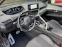 Peugeot 3008 1.6 HYbrid 225 Allure Benzine & Elektrisch Hybride * Open Schuifdak * Stoelverwarming * Dodehoek Bewaking * Keyless Entry & Start * Navigatie * Climate & Cruise Control * Wallbox Stekker * Vingerhoets; Vierde Generatie Eersteklas Service. Al meer dan 100 jaar een begrip in de Brabantse Kempen.