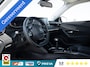 Peugeot 2008 1.2 PureTech 130PK | Dealer | ACC | Camera | leder | Stoelverwarming | CarPlay