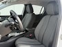 Peugeot e-208 EV E-Style Limited 50 kWh | Half leder | Cruise control | Start stop | Stoelverwarming | Carplay | Lane assist | Lichtmetalen velgen | SOH 98%