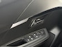 Peugeot e-208 EV E-Style Limited 50 kWh | Half leder | Cruise control | Start stop | Stoelverwarming | Carplay | Lane assist | Lichtmetalen velgen | SOH 98%