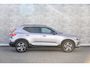 Volvo XC40 2.0 B4 Plus Dark | Trekhaak | Harman Kardon Audio | Achteruitrijcamera | Parkeersensoren | Keyless Entry | Elektrische Achterklep | Elektrisch Verstelbare Voorstoelen | Stoelverwarming | Google Navigatie | Apple Carplay | Android Auto