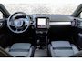 Volvo XC40 2.0 B4 Plus Dark | Trekhaak | Harman Kardon Audio | Achteruitrijcamera | Parkeersensoren | Keyless Entry | Elektrische Achterklep | Elektrisch Verstelbare Voorstoelen | Stoelverwarming | Google Navigatie | Apple Carplay | Android Auto