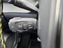 Peugeot e-2008 EV GT 50 kWh | SOH 99% | Adaptive Cruise Control | Camera | Navigatie | Drive Assist | Apple Carplay/Android Auto