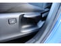 Toyota C-HR / C-HR+ 1.8 Hybrid Bi-Tone Plus, Trekhaak, 1e eigenaar , Parkeersensoren