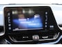 Toyota C-HR / C-HR+ 1.8 Hybrid Bi-Tone Plus, Trekhaak, 1e eigenaar , Parkeersensoren