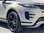 Land Rover Range Rover Evoque 1.5 P300e PHEV AWD R Dynamic / Origineel NL Auto / Dealer Onderhouden / Accu SoH 91,5 % / Elektrische trekhaak 1.600 kg / Leder / Panorama schuifdak / Navigatie / Apple Carplay Android / Stoelverwarming / Camera / 20" LM wielen & All Season banden /