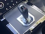 Land Rover Range Rover Evoque 1.5 P300e PHEV AWD R Dynamic / Origineel NL Auto / Dealer Onderhouden / Accu SoH 91,5 % / Elektrische trekhaak 1.600 kg / Leder / Panorama schuifdak / Navigatie / Apple Carplay Android / Stoelverwarming / Camera / 20" LM wielen & All Season banden /