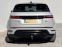 Land Rover Range Rover Evoque 1.5 P300e PHEV AWD R Dynamic / Origineel NL Auto / Dealer Onderhouden / Accu SoH 91,5 % / Elektrische trekhaak 1.600 kg / Leder / Panorama schuifdak / Navigatie / Apple Carplay Android / Stoelverwarming / Camera / 20" LM wielen & All Season banden /