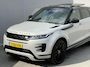 Land Rover Range Rover Evoque 1.5 P300e PHEV AWD R Dynamic / Origineel NL Auto / Dealer Onderhouden / Accu SoH 91,5 % / Elektrische trekhaak 1.600 kg / Leder / Panorama schuifdak / Navigatie / Apple Carplay Android / Stoelverwarming / Camera / 20" LM wielen & All Season banden /