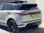 Land Rover Range Rover Evoque 1.5 P300e PHEV AWD R Dynamic / Origineel NL Auto / Dealer Onderhouden / Accu SoH 91,5 % / Elektrische trekhaak 1.600 kg / Leder / Panorama schuifdak / Navigatie / Apple Carplay Android / Stoelverwarming / Camera / 20" LM wielen & All Season banden /