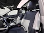 Land Rover Range Rover Evoque 1.5 P300e PHEV AWD R Dynamic / Origineel NL Auto / Dealer Onderhouden / Accu SoH 91,5 % / Elektrische trekhaak 1.600 kg / Leder / Panorama schuifdak / Navigatie / Apple Carplay Android / Stoelverwarming / Camera / 20" LM wielen & All Season banden /