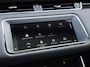 Land Rover Range Rover Evoque 1.5 P300e PHEV AWD R Dynamic / Origineel NL Auto / Dealer Onderhouden / Accu SoH 91,5 % / Elektrische trekhaak 1.600 kg / Leder / Panorama schuifdak / Navigatie / Apple Carplay Android / Stoelverwarming / Camera / 20" LM wielen & All Season banden /