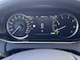 Land Rover Range Rover Evoque 1.5 P300e PHEV AWD R Dynamic / Origineel NL Auto / Dealer Onderhouden / Accu SoH 91,5 % / Elektrische trekhaak 1.600 kg / Leder / Panorama schuifdak / Navigatie / Apple Carplay Android / Stoelverwarming / Camera / 20" LM wielen & All Season banden /