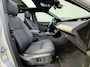 Land Rover Range Rover Evoque 1.5 P300e PHEV AWD R Dynamic / Origineel NL Auto / Dealer Onderhouden / Accu SoH 91,5 % / Elektrische trekhaak 1.600 kg / Leder / Panorama schuifdak / Navigatie / Apple Carplay Android / Stoelverwarming / Camera / 20" LM wielen & All Season banden /