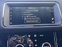 Land Rover Range Rover Evoque 1.5 P300e PHEV AWD R Dynamic / Origineel NL Auto / Dealer Onderhouden / Accu SoH 91,5 % / Elektrische trekhaak 1.600 kg / Leder / Panorama schuifdak / Navigatie / Apple Carplay Android / Stoelverwarming / Camera / 20" LM wielen & All Season banden /