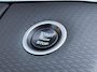 Land Rover Range Rover Evoque 1.5 P300e PHEV AWD R Dynamic / Origineel NL Auto / Dealer Onderhouden / Accu SoH 91,5 % / Elektrische trekhaak 1.600 kg / Leder / Panorama schuifdak / Navigatie / Apple Carplay Android / Stoelverwarming / Camera / 20" LM wielen & All Season banden /