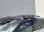 Land Rover Range Rover Evoque 1.5 P300e PHEV AWD R Dynamic / Origineel NL Auto / Dealer Onderhouden / Accu SoH 91,5 % / Elektrische trekhaak 1.600 kg / Leder / Panorama schuifdak / Navigatie / Apple Carplay Android / Stoelverwarming / Camera / 20" LM wielen & All Season banden /