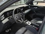 Volkswagen Tiguan 1.5 eHybrid R-Line | Trekhaak | 360° Camera | Stoelverwarming v + a