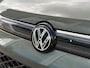 Volkswagen Tiguan 1.5 eHybrid R-Line | Trekhaak | 360° Camera | Stoelverwarming v + a
