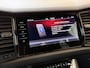 Skoda Kodiaq 1.5 TSI Sportline Business 7 persoons Automaat | Achteruitrijcamera | Apple CarPlay/Android Auto | Cruise & climate control | LED koplampen | Navigatiesysteem groot | Voor- en achter stoelen verwarmd | Panoramadak