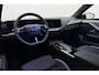 Opel Astra Electric 54 kWh Business Edition | 18" LM-Velgen | Black Pakket | Privat Glass | AGR Stoelen | Camera | Navigatie | Winter pakket |