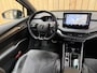 Skoda Enyaq iV 80 Sportline SoH 95,97% | Crystal Face | Apple CarPlay/Android Auto | Adaptieve cruise control | Climate control | 21 inch lichtmetalen velgen | LED koplampen | Navigatiesysteem | Rondomzicht camera | Stuurverwarming