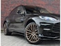 Aston Martin DBX 4.0 V8 707 | Minotaur Green - Nieuwstaat!