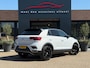 Volkswagen T-Roc 1.5 TSI Sport Business R | Trekhaak | Apple Carplay | Dodehoek