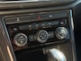 Volkswagen T-Roc 1.5 TSI Sport Business R | Trekhaak | Apple Carplay | Dodehoek