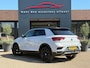 Volkswagen T-Roc 1.5 TSI Sport Business R | Trekhaak | Apple Carplay | Dodehoek