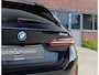 BMW 5-Serie Touring 550e xDrive | Pano - Trekhaak - HUD