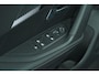 Peugeot e-2008 EV Allure Avantage 54 kWh | SOH 97,8% | 11 KW Lader | Apple Carplay | Parkeersensoren