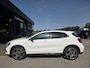 Mercedes-Benz GLA 200 Panorama dak / stoelverwarming / camera !