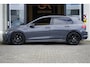 Volkswagen Golf 8 VIII 1.5 eTSI R-Line AUTOMAAT BLACK STYLE|ACC|CAMERA|HARMAN KARDON|HEADUP|IQ LIGHT|KEYLESS|MODE|PANORAMA