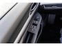 Volkswagen Golf 1.5 TSI 115pk Life Edition | 18" Velgen | Trekhaak Wegklapbaar