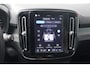 Volvo XC40 P8 408pk AWD Pure Electric R-DESIGN SoH 93% I Warmtepomp I Trekhaak I Stoel/stuurverwarming