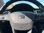 SEAT Leon ST 1.2 TSI Style met trekhaak en parkeersensoren en navigatie en bluetooth en cruise controle en airco