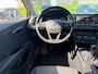 SEAT Leon ST 1.2 TSI Style met trekhaak en parkeersensoren en navigatie en bluetooth en cruise controle en airco