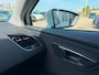 SEAT Leon ST 1.2 TSI Style met trekhaak en parkeersensoren en navigatie en bluetooth en cruise controle en airco