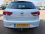 SEAT Leon ST 1.2 TSI Style met trekhaak en parkeersensoren en navigatie en bluetooth en cruise controle en airco