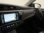 Toyota Auris 1.8 Hybrid Executive | Parkeersensoren V+A | Navigatie | Stoelverwarming |