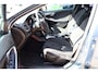 Volvo V40 1.6 T2 Summum - Navi - Stoelverwarming