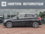 BMW 2-Serie Active Tourer 220i High Executive | Pano | Afn trekhaak | Dealer onderhouden