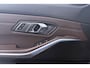 BMW 3-Serie Touring 320e Business Edition Plus M-Sport | Trekhaak | Adap. Cruise | Org NL | Sportstoelen | Leer | 3-Zone Clima |