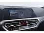 BMW 3-Serie Touring 320e Business Edition Plus M-Sport | Trekhaak | Adap. Cruise | Org NL | Sportstoelen | Leer | 3-Zone Clima |