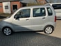 Opel Agila 1.2-16V ESSENTIA