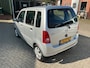 Opel Agila 1.2-16V ESSENTIA